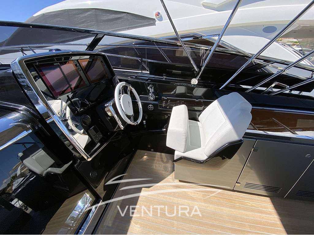 Riva Rivale 56
