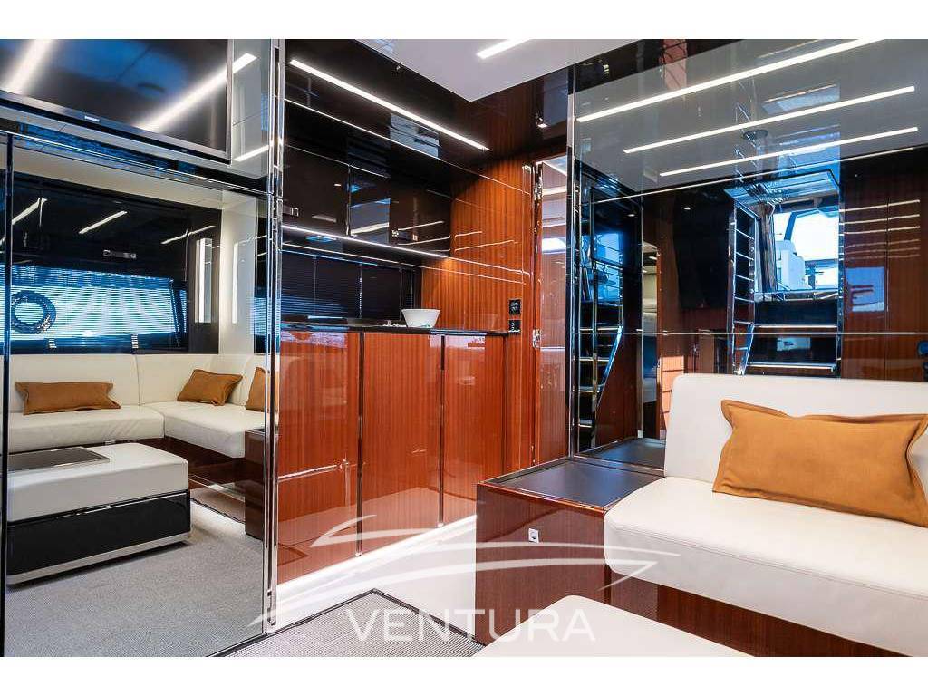 Riva Rivale 56