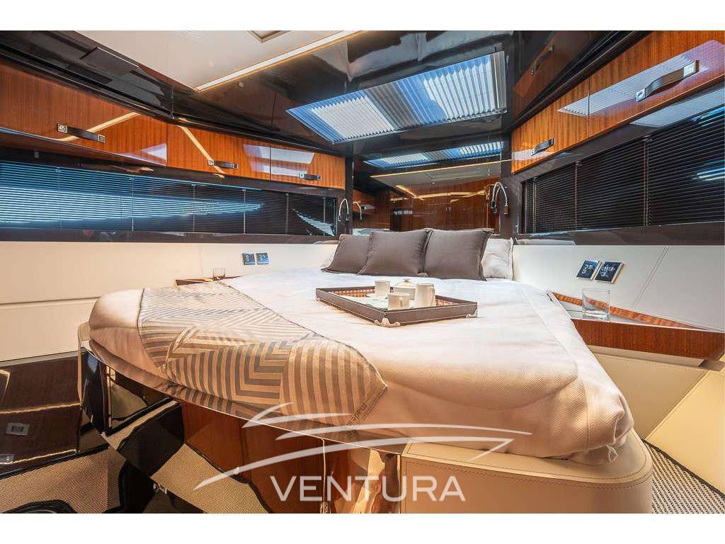 Riva Rivale 56