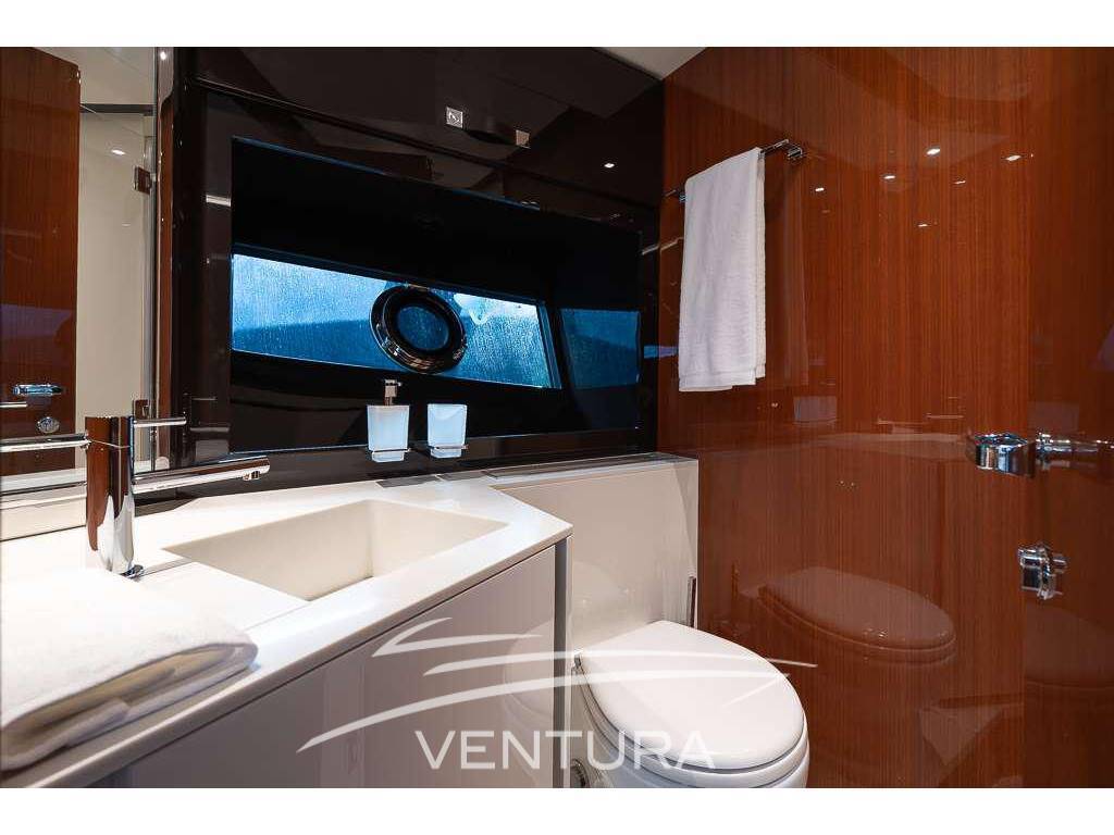 Riva Rivale 56