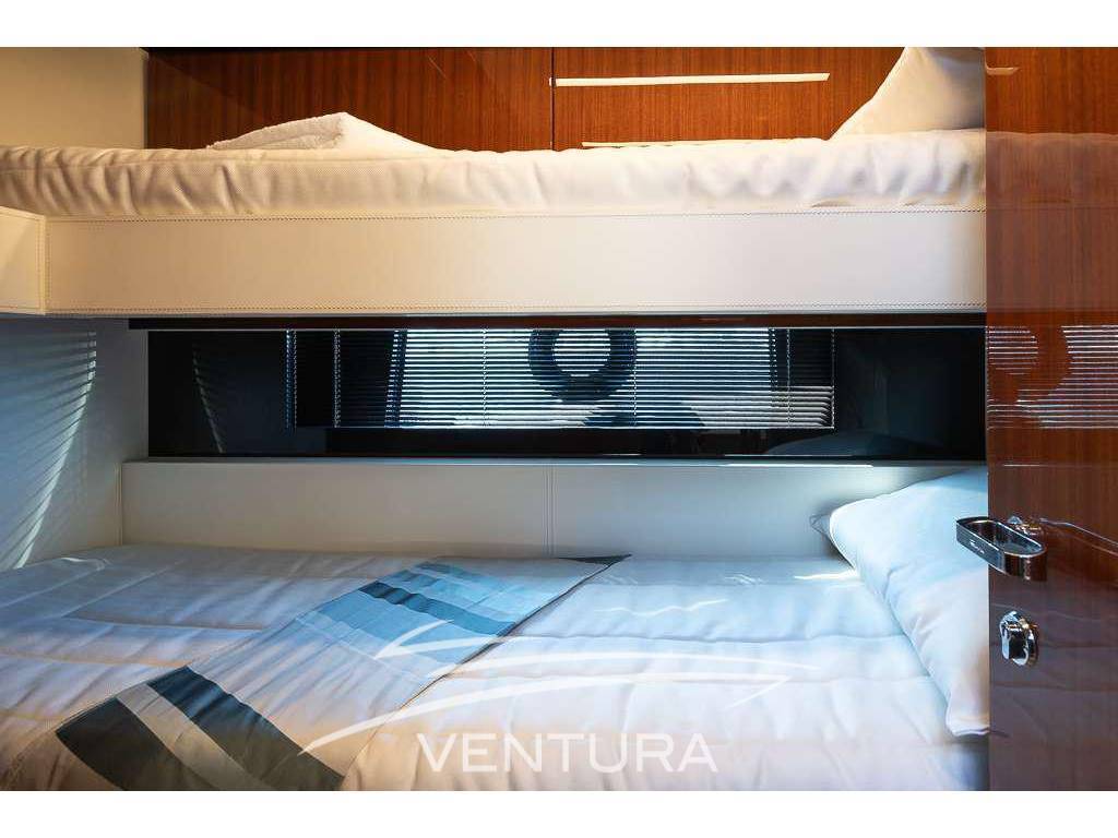 Riva Rivale 56