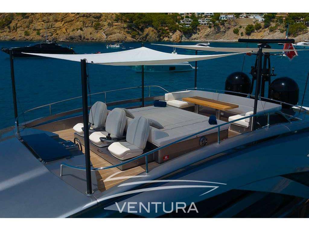 Pershing 9x