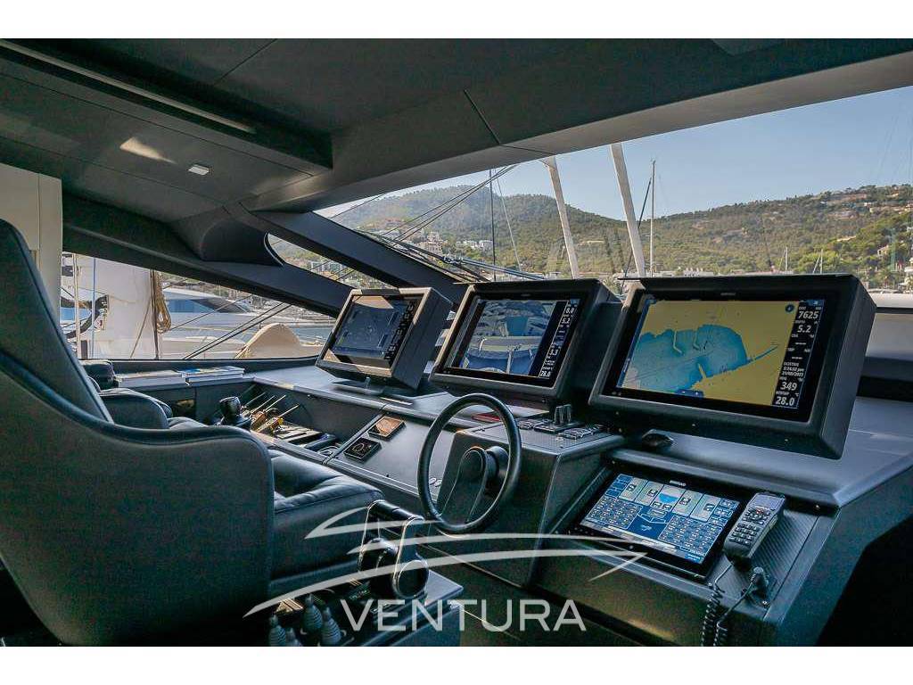 Pershing 9x