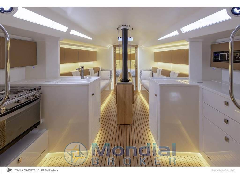 Italia yachts Italia 11.98