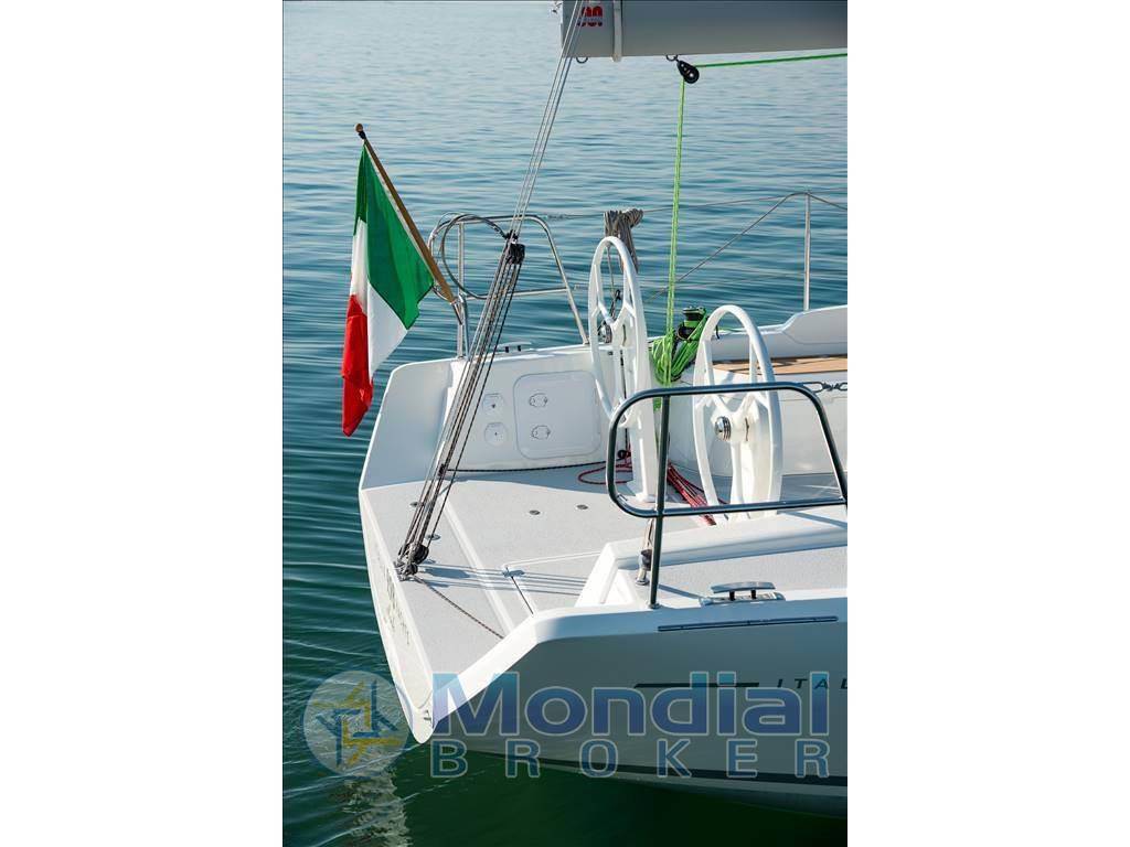 Italia yachts Italia 9.98