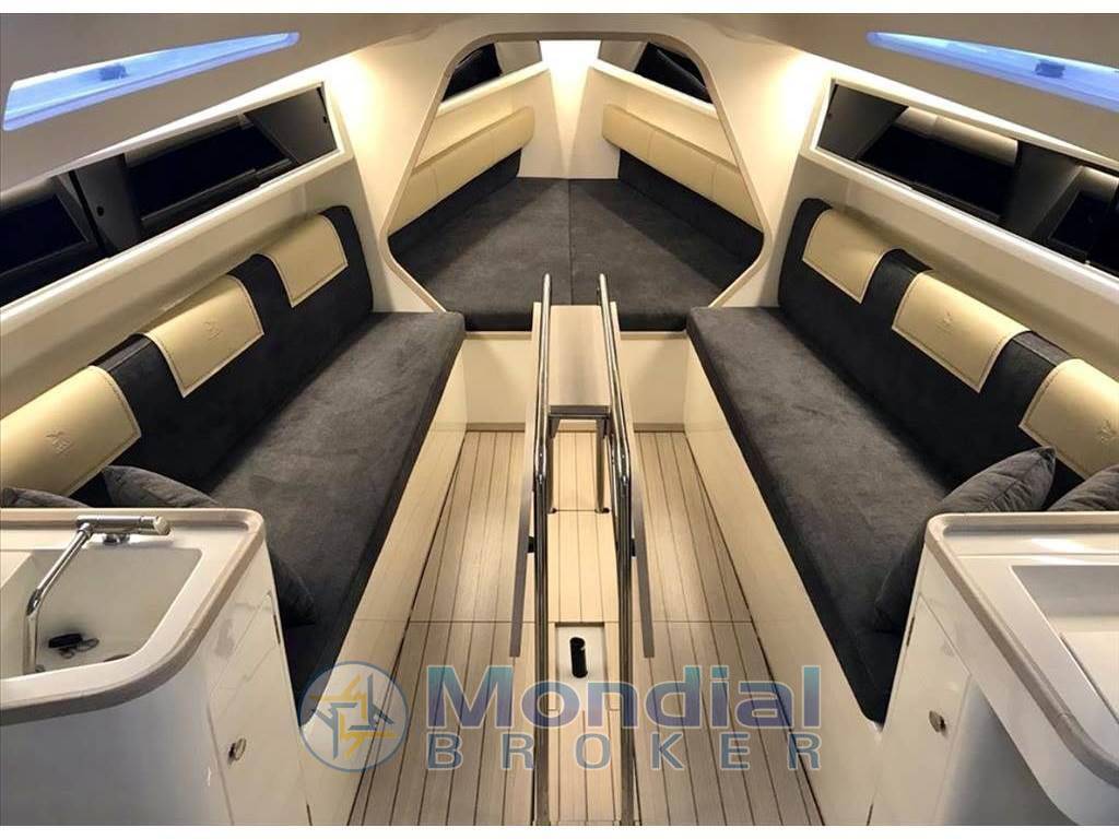 Italia yachts Italia 9.98