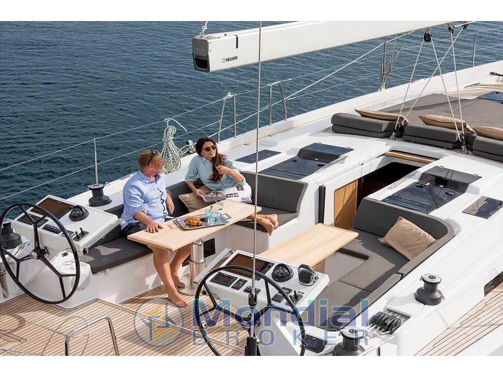 Hanse 588