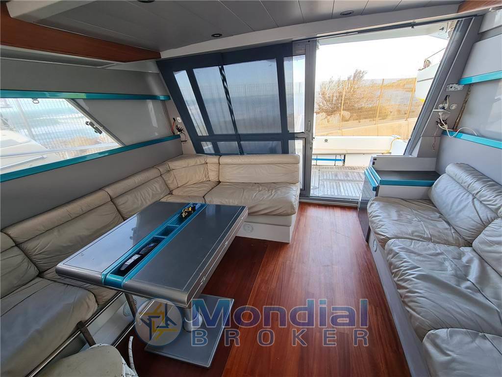 Ferretti Altura 40
