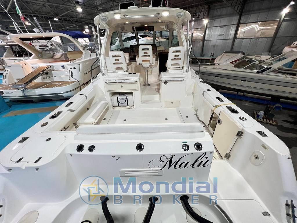 Boston whaler 345 conquest