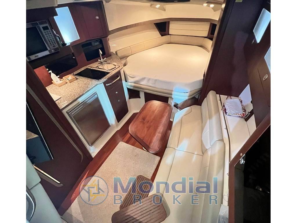Boston whaler 345 conquest