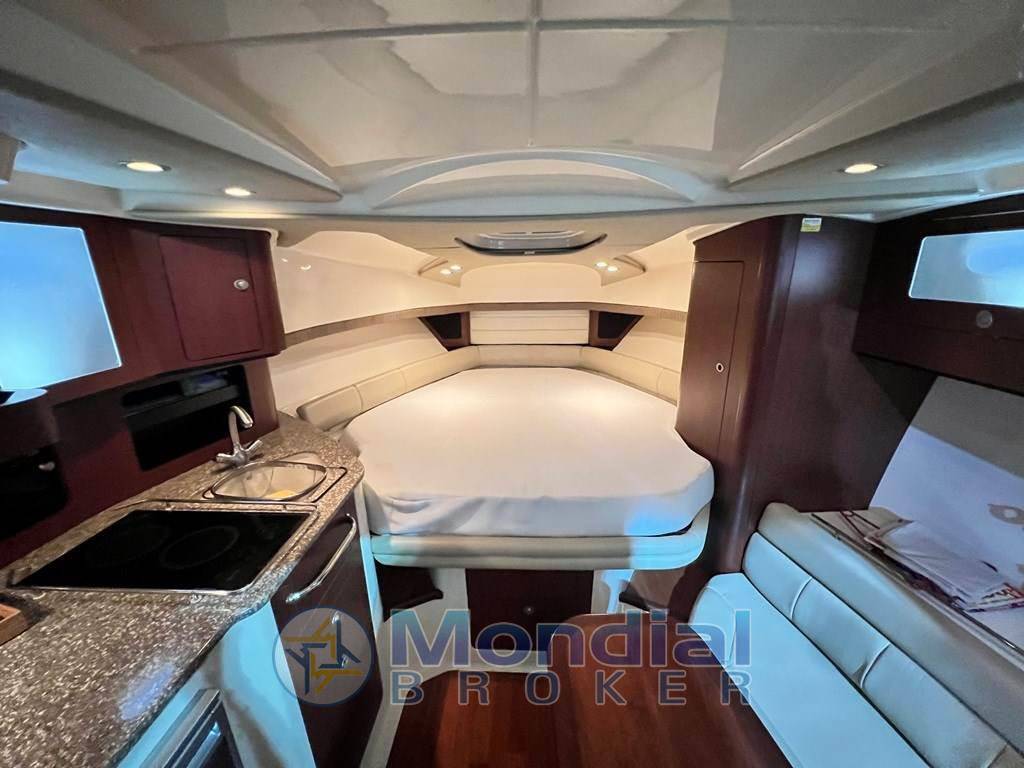 Boston whaler 345 conquest