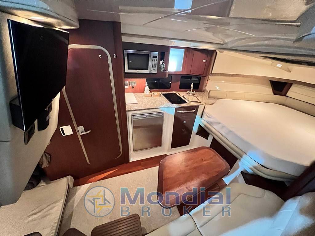 Boston whaler 345 conquest