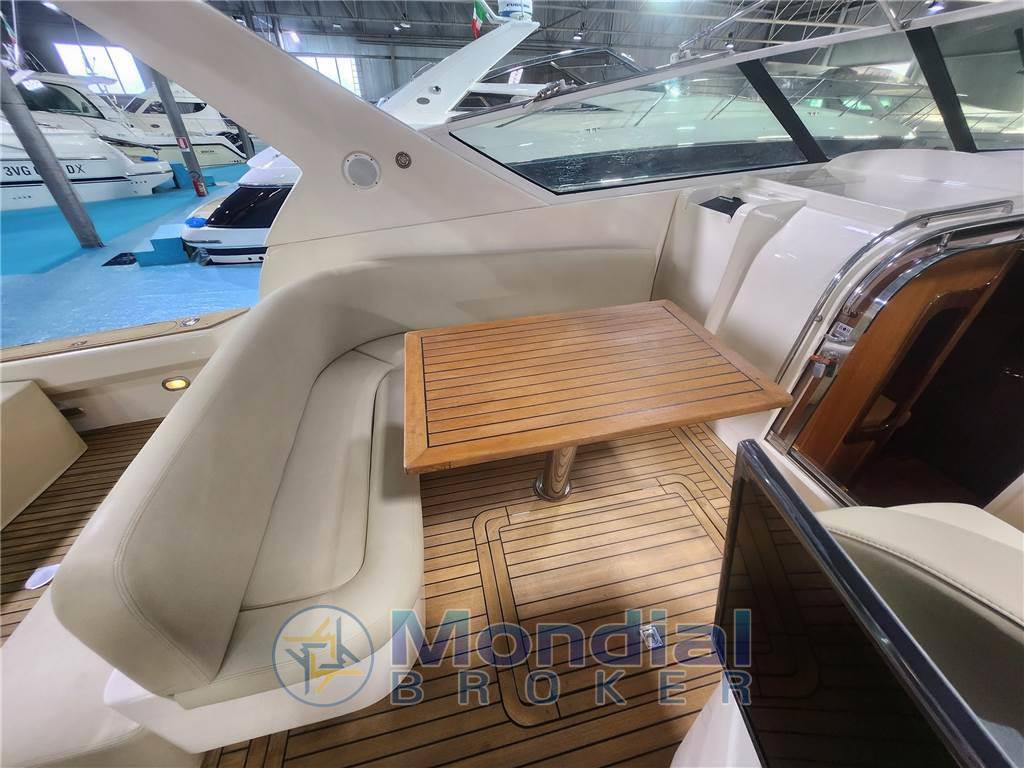 Cayman 38 ̸ 40