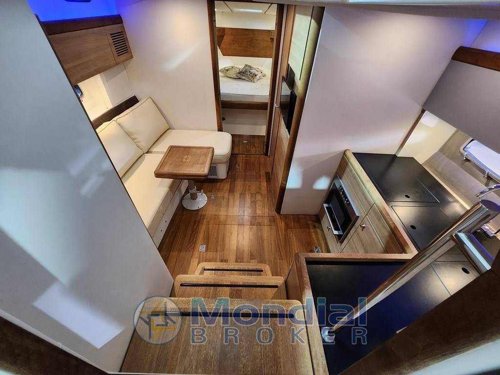 Sealine Sc35