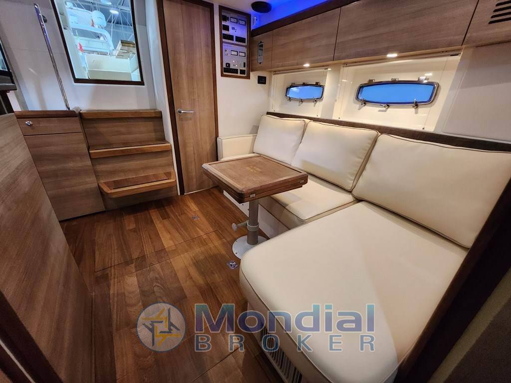 Sealine Sc35