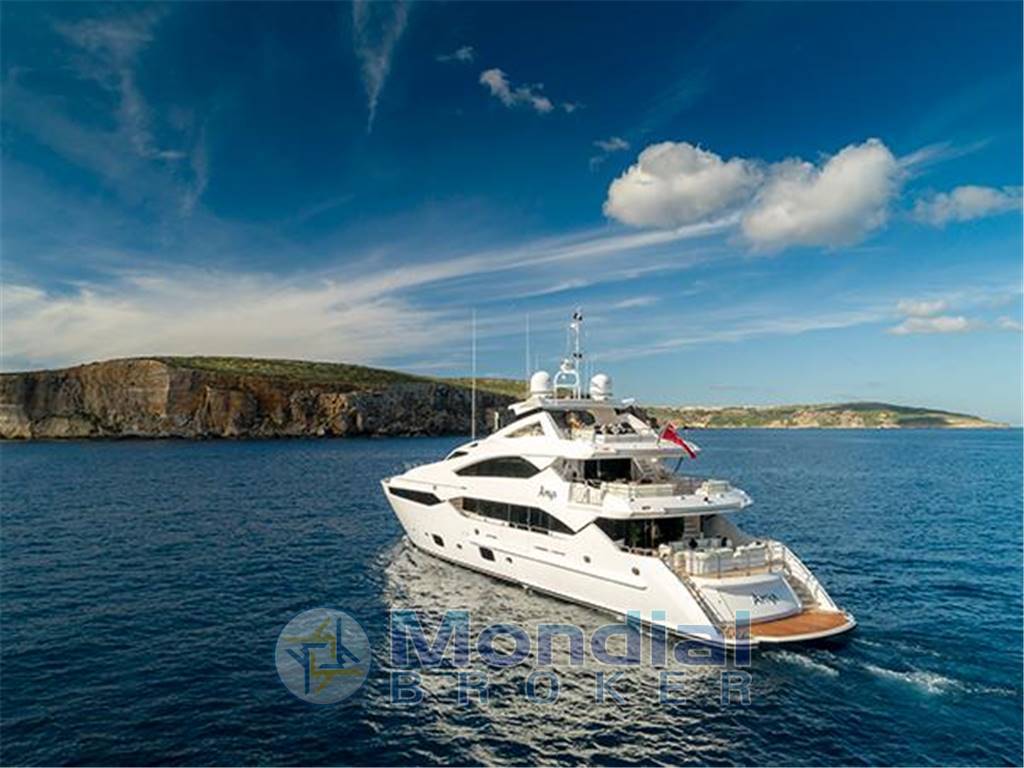 Sunseeker 40 metre yacht