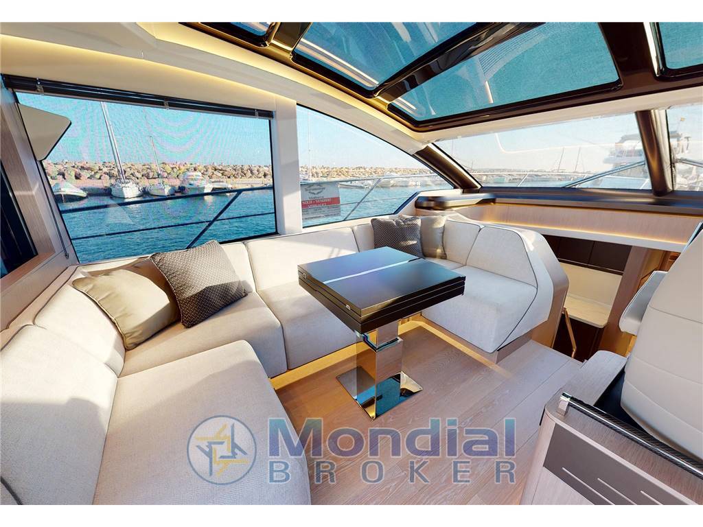 Sunseeker Predator 60 evo