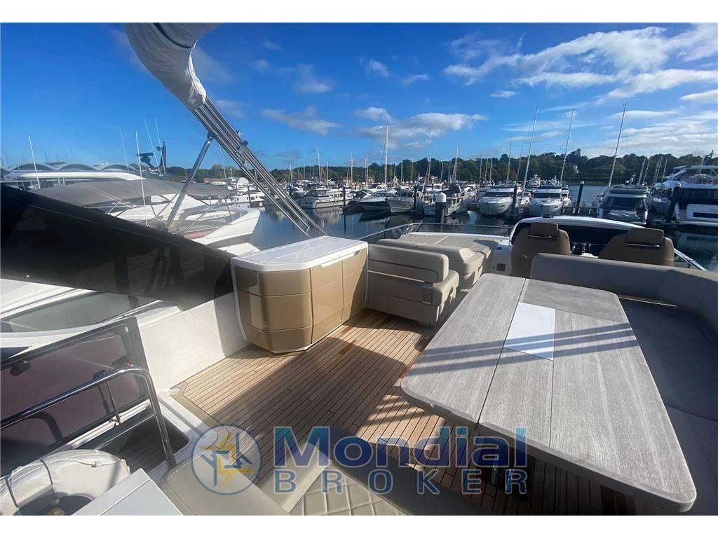 Fairline Squadron 68