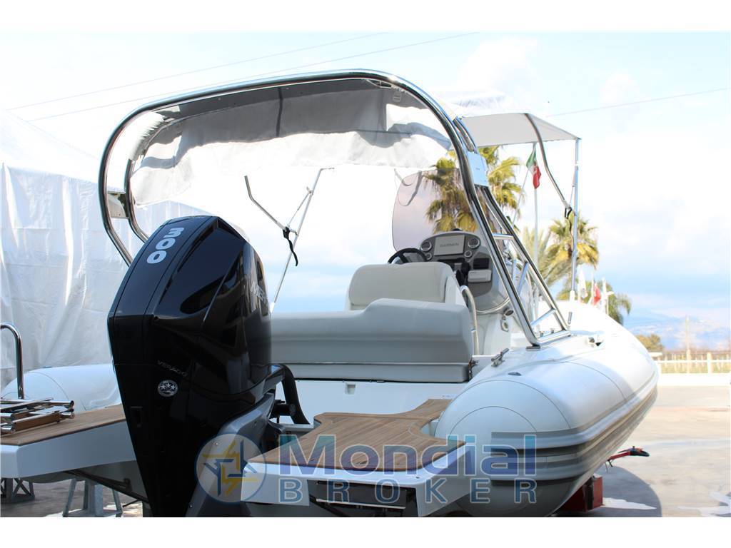 Sacs Strider 800