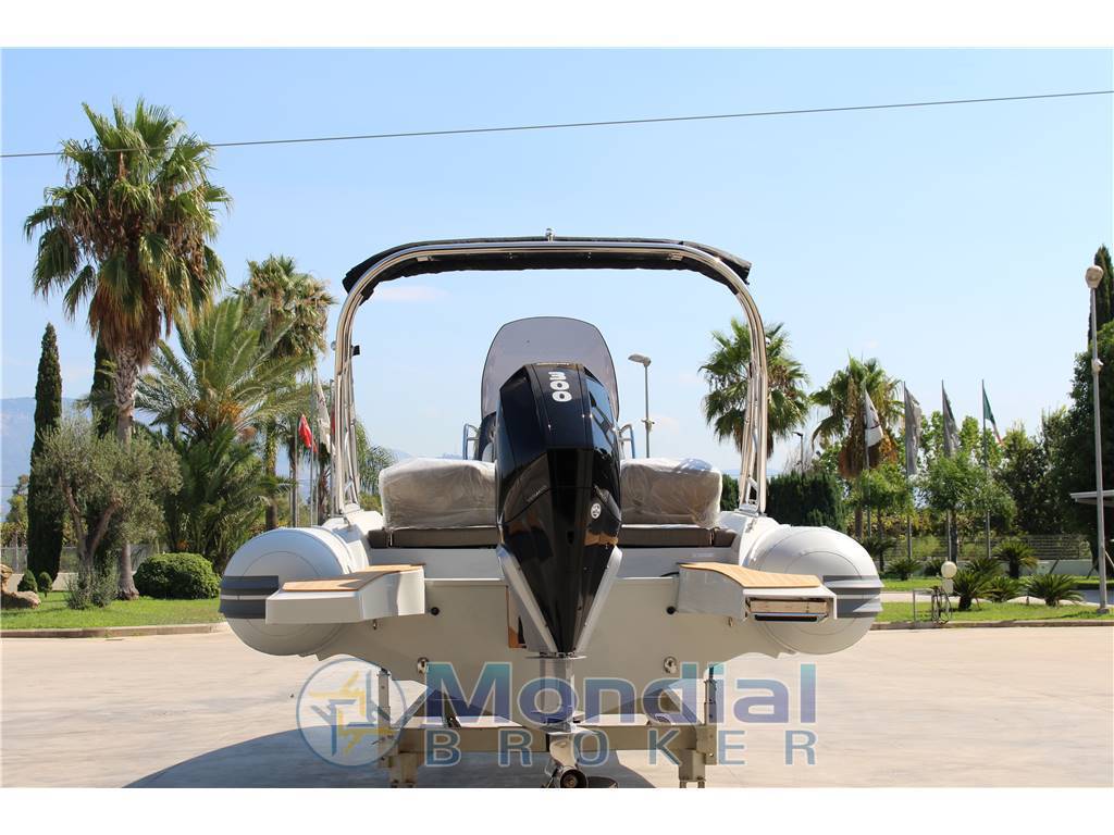 Sacs Strider 800