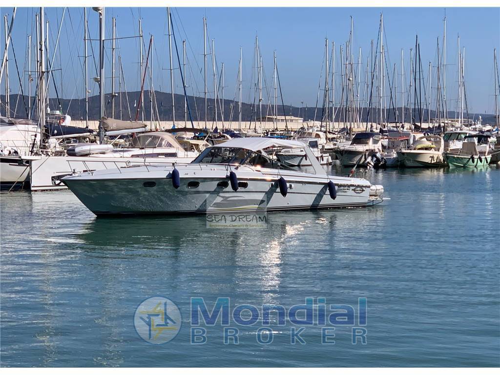 Magnum marine 40'