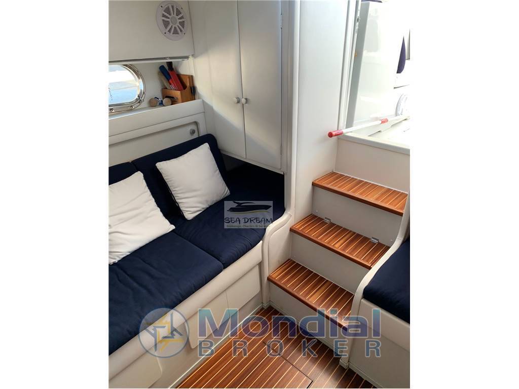 Magnum marine 40'