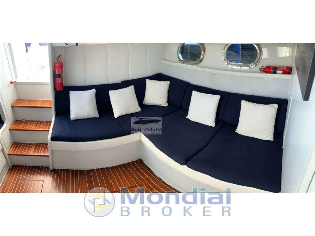 Magnum marine 40'