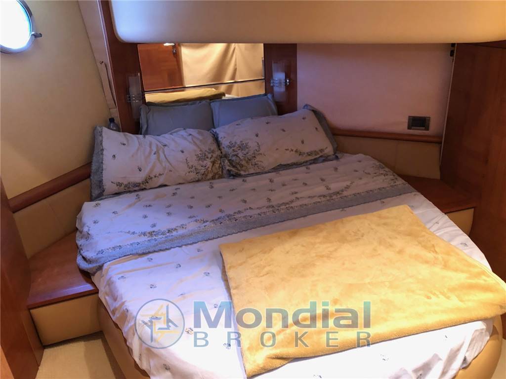 Azimut 50 fly