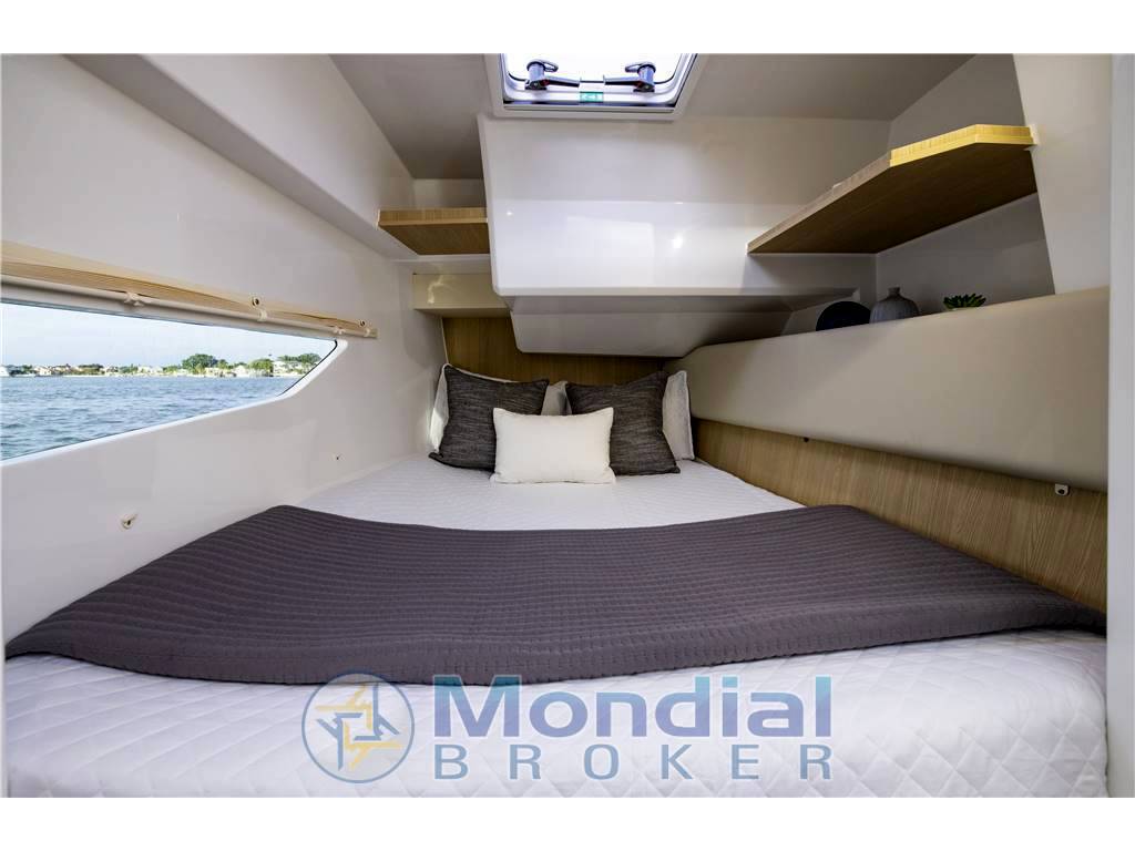 Aquila 36 sport