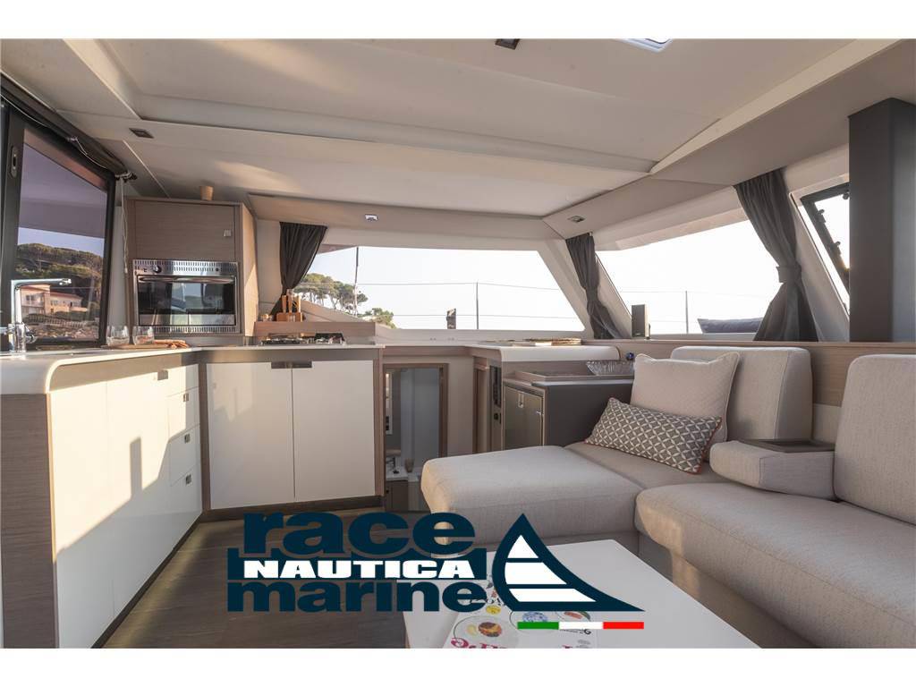 Fountaine pajot Isla 40