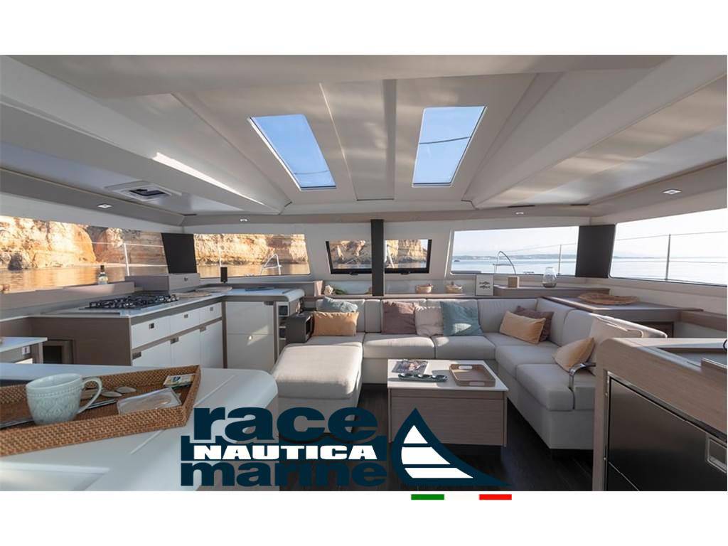 Fountaine pajot Elba 45