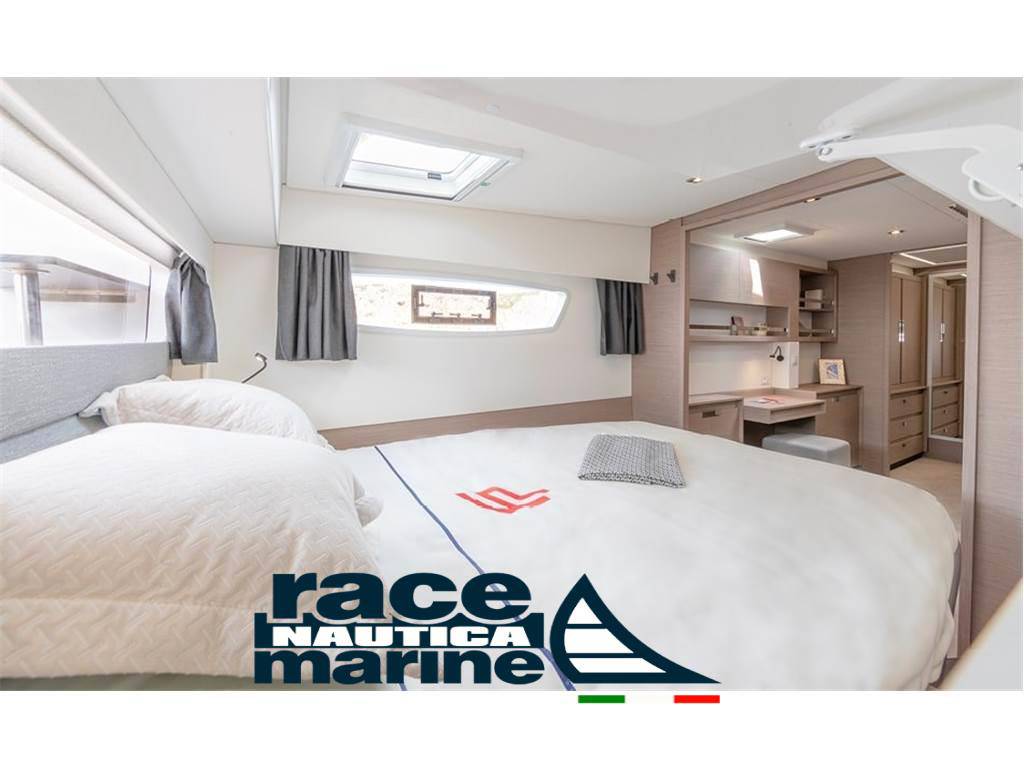 Fountaine pajot Elba 45
