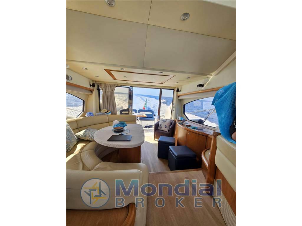 Sunseeker Predator 52