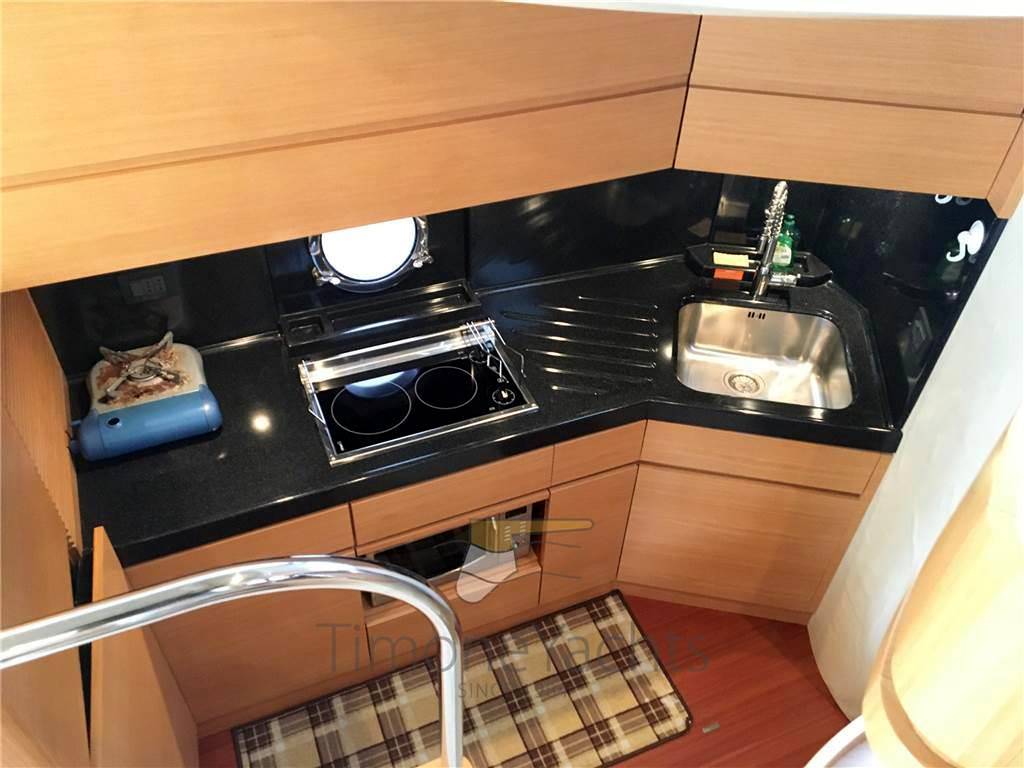 Azimut 43