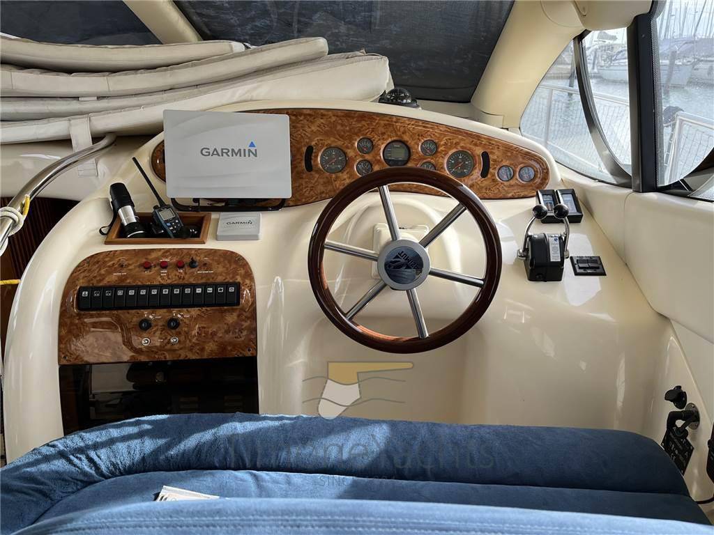 Azimut 42