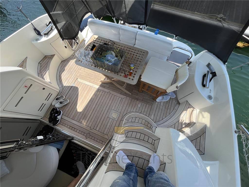 Azimut 42