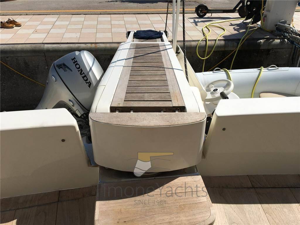 Ferretti 57