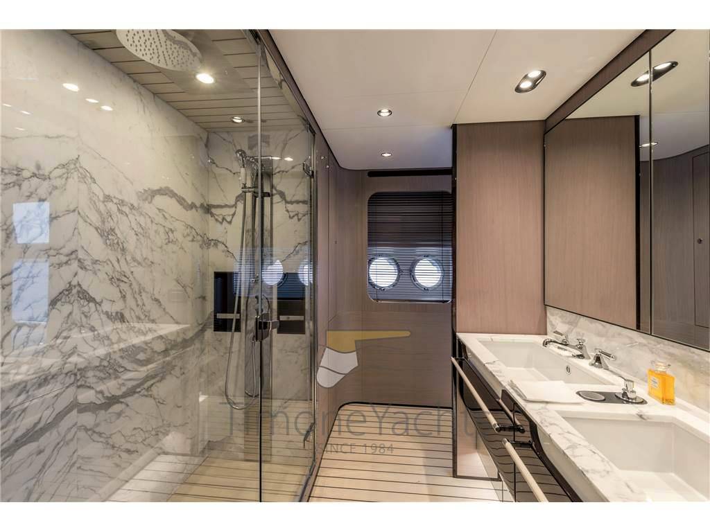 Azimut Grande 27 metri