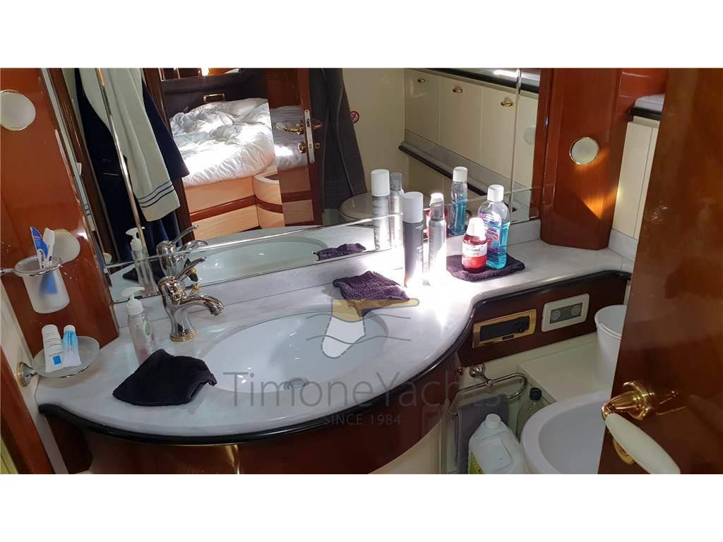 Dominator yachts Dominator 68