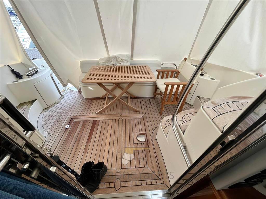 Azimut 42
