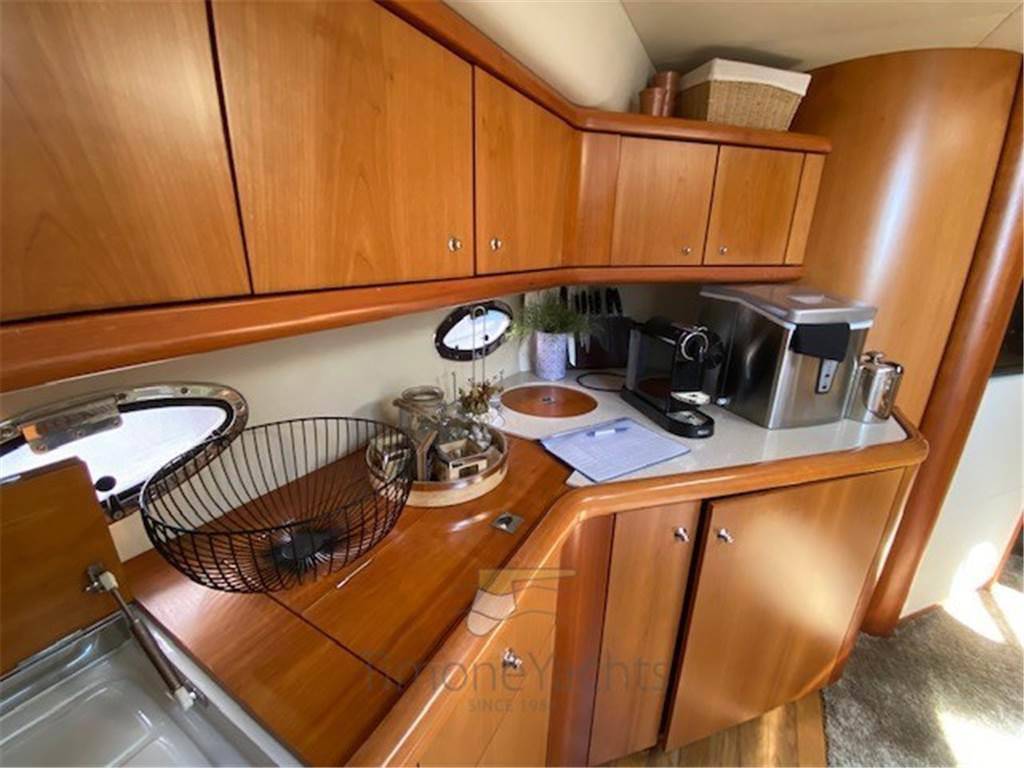 Sunseeker Portofino 46