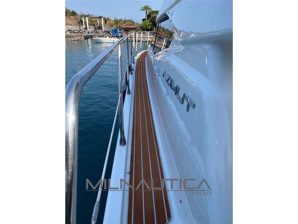 Azimut Az 43
