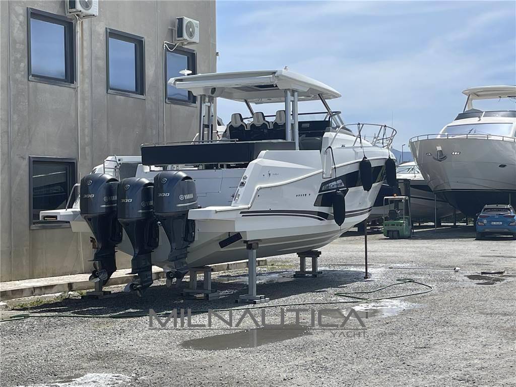 Jeanneau Cap camarat 12.5 wa