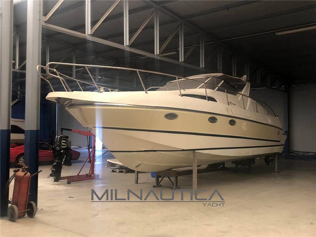 Rio 35 cruiser