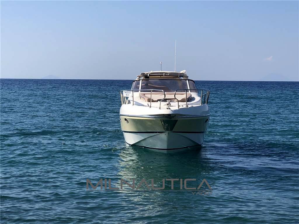 Rio 35 cruiser