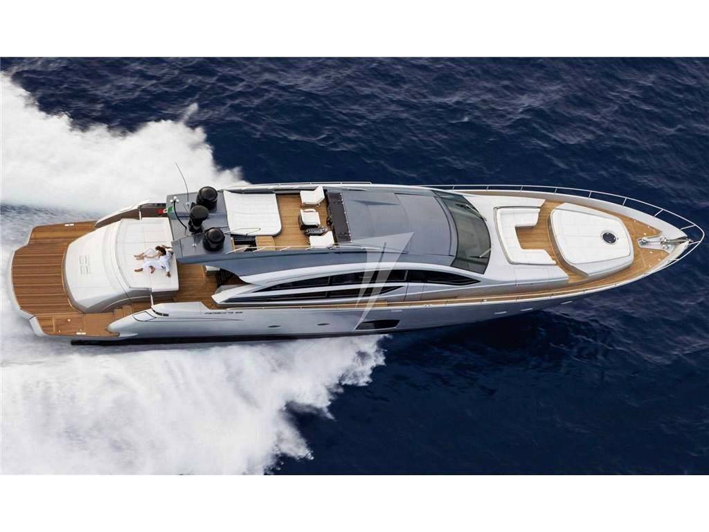Pershing 82 vhp