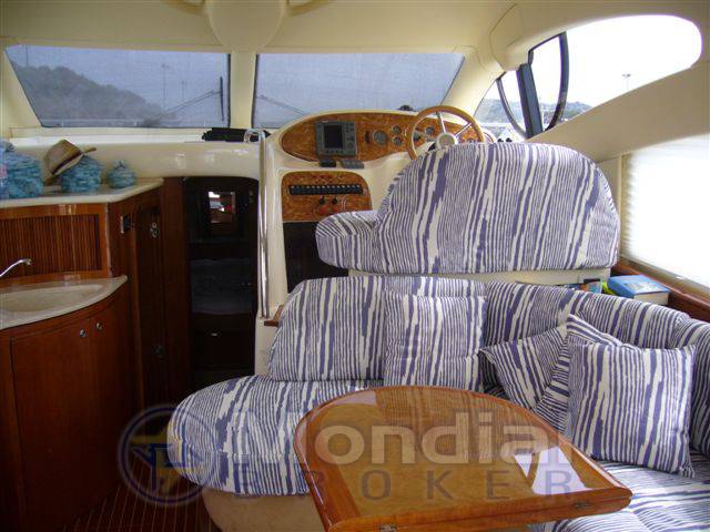 Azimut Az 42 fly