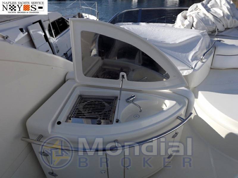 Azimut 55 fly