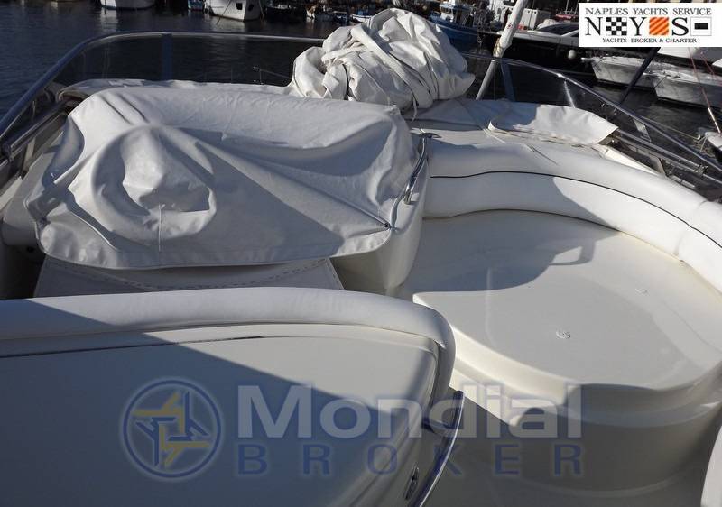 Azimut 55 fly