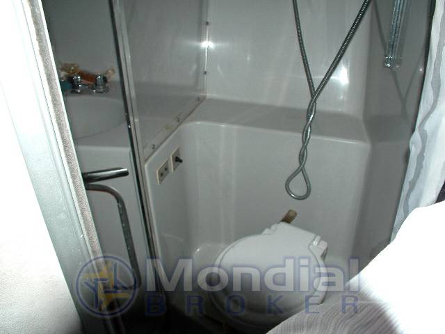 Sea ray 350 sundancer
